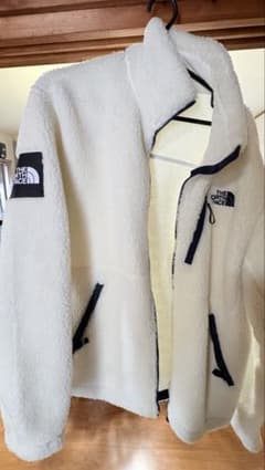 THE NORTH FACE フリースジャケット ホワイトのサムネイル