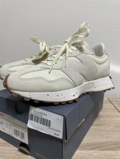 ニューバランスnew balanceスニーカー 327 ホワイト WS327SOのサムネイル