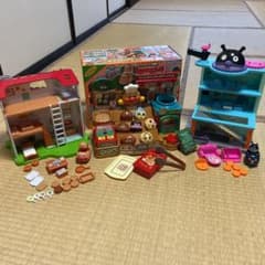 お値下げしました　アンパンマンおもちゃ　まとめ売りのサムネイル