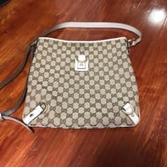 GUCCI グッチ ショルダーバッグ 最終値引き！！のサムネイル