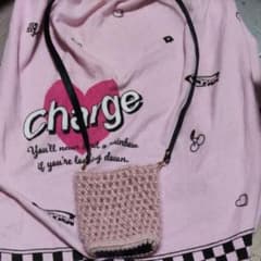 ハンドメイド ニットポシェット ピンク ラメ入りのサムネイル