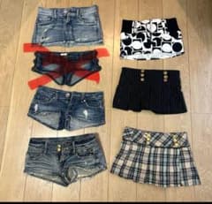 ミニスカート&ショートパンツのサムネイル