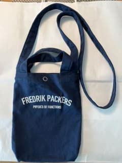 FREDRIK PACKERS美品 トートバックのサムネイル