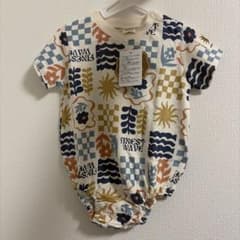 【タグ付き新品】solberry jam ロンパースのサムネイル