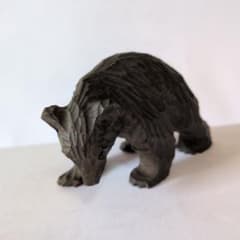 昭和レトロ黒いクマの木製ミニチュアのサムネイル