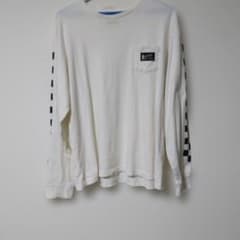 LARKINS 長袖Tシャツ チェッカーフラッグ柄 ホワイトのサムネイル