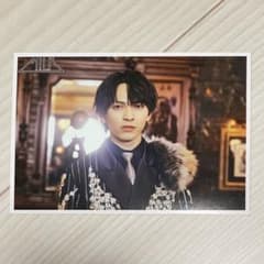 【公式】M!LK 39杯目 吉田仁人 生写真のサムネイル