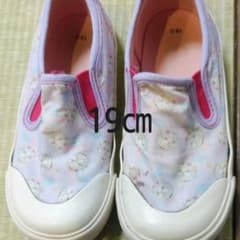 お値下げしました☆フェフェ☆スニーカー☆19㎝のサムネイル