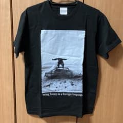 THE 1975 Tシャツのサムネイル