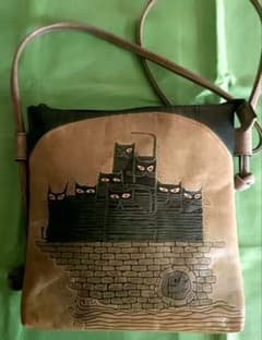 CATWALK OIKAWA猫レンガショルダーバッグ カーキ 型押し牛革 日本製