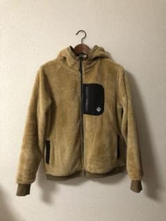 gymmaster 美品 リバーシブルボアジャンパー Mサイズのサムネイル