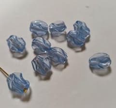 ビンテージハンドメイド ガラスビーズ 10個セット ライトブルーのサムネイル