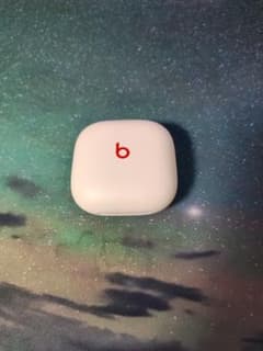 Beats Fit Proのサムネイル