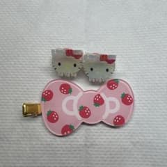 Hello Kitty Exhibition ヘアクリップセットのサムネイル