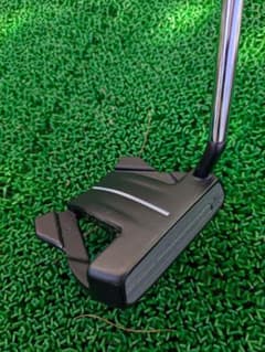 Cobra KING STINGRAY パター ヘッドカバー付きのサムネイル