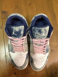 海外限定モデルAIR JORDAN 1 LOW WASHED DENIMのサムネイル