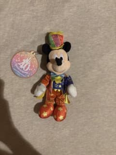 東京ディズニーリゾート 40周年 ミッキー ぬいぐるみバッジのサムネイル