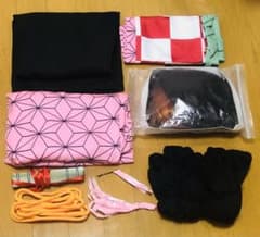 【最終値下げ】鬼滅の刃　竈門禰豆子　コスプレ　衣装＋ウィッグ　セットのサムネイル