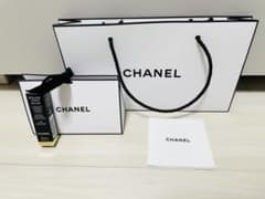 CHANEL シャネル ルージュココボーム756 チェリーバーストのサムネイル