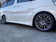 Twenty8様専用・レイズ　ベルサス　ホイールタイヤセット19インチのサムネイル