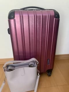 キャリーバッグ　拡張機能付き　おまけ付き❗️のサムネイル