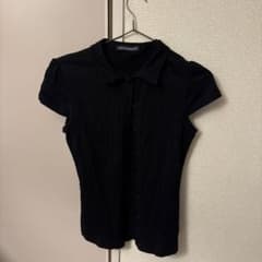 Brandy Melville ブラック ポロシャツ 半袖のサムネイル
