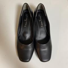 Romeo Valentino パンプス ブラック 23.0cmのサムネイル