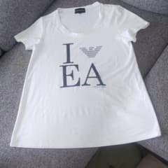 EMPORIO ARMANI　Tシャツのサムネイル