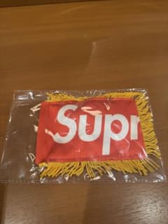 SUPREME 25SS WEEK 1 ノベルティのサムネイル