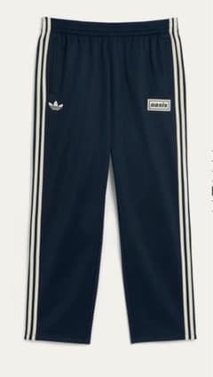Oasis × adidas コラボパンツ S ネイビー メルカリ内最安値。 adidas oasis ファイヤーバードトラックパンツ ネイビーXSサイズ