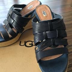 サンダルUGG  サイズ7のサムネイル