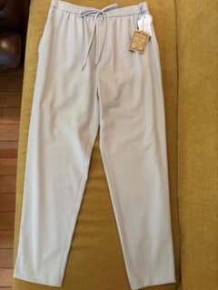 ビアズリー　両面起毛　トラックパンツ　1（M 〜L）新品　ベージュ ビアズリー 両面起毛 トラックパンツ 1（M 〜L）新品 ベージュ - メルカリ