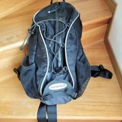 mont-bellリュック、バイク、自転車用レインカバー内蔵のサムネイル