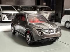 トミカ　限定色　日産　ジューク