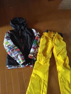 スカラー　スノーウェア－　上下セット　バラ売りしません スカラー スノーウェア－ 上下セット バラ売りしません - メルカリ