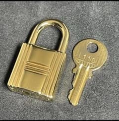 美品】エルメス K24ゴールドメッキ パドロック カデナ リペア品 110番2