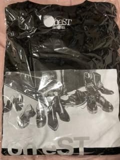 SixTONES Tシャツのサムネイル