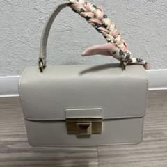 美品 25年購入 フルラ VENERレザーバッグ - メルカリ
