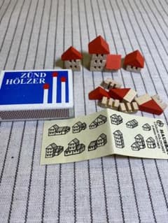 ココナッツ様専用　置き物　積み木　家のサムネイル