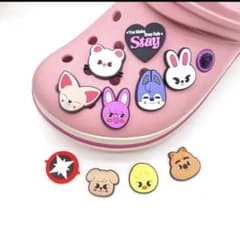 Stray Kids スキズ SKZOO クロックスアクセサリー ジビッツのサムネイル