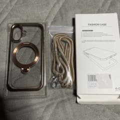 iPhone用ケース ストラップ付き ゴールド