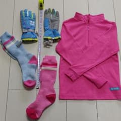 スキーインナー&手袋&靴下　130cmのサムネイル