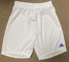 adidas ハーフパンツ ホワイト 150cmのサムネイル