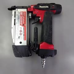 Makita マキタ 高圧ピンタッカ AF 501 HP - メルカリ