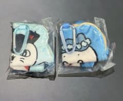ちいかわ　ダイカットポーチ(ハチワレ&セイレーン)のサムネイル