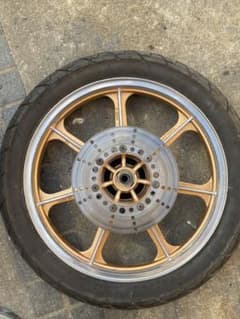 z400fx z550fx z400j フロントホイール　タンヤセットのサムネイル