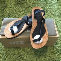 OTZ SHOES DIANA 36 サンダル レザー ブラック 23㎝のサムネイル