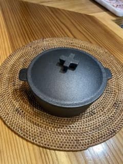 まむまむ様専用　深型ココット 15cm 蓋付きのサムネイル