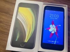iPhone se 2 第2世代　128G【お値段ご相談下さい】のサムネイル