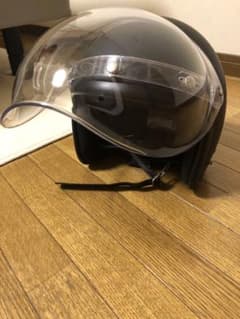 ヘルメットのサムネイル